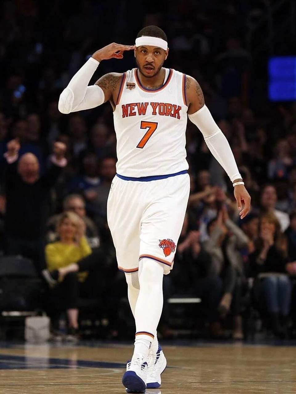 队内多名球 队内多名球