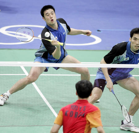 都表现得极 都表现得极